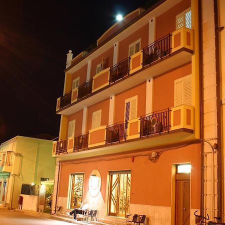 Hotel Piro Torrenova  المظهر الخارجي الصورة